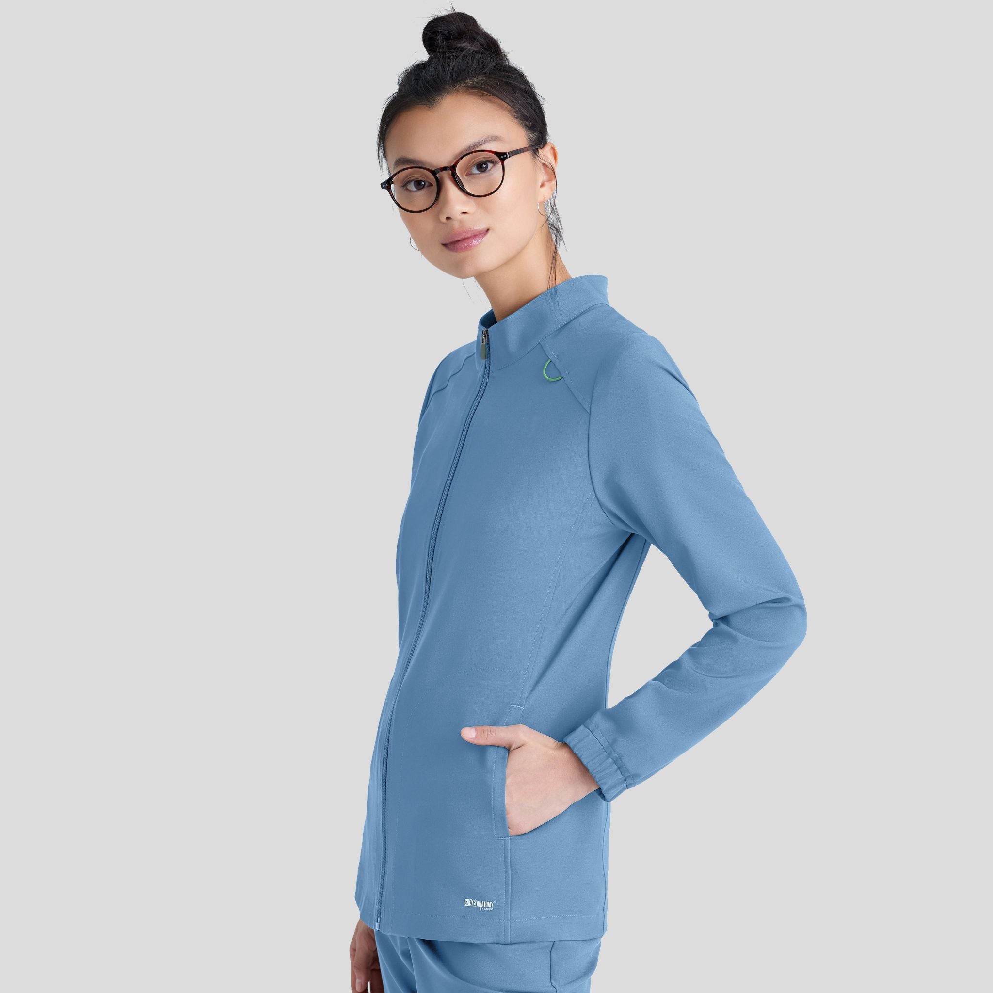 BARCO_GREYSANATOMY_EVOLVE_GSSW886_CIEL_LEFT