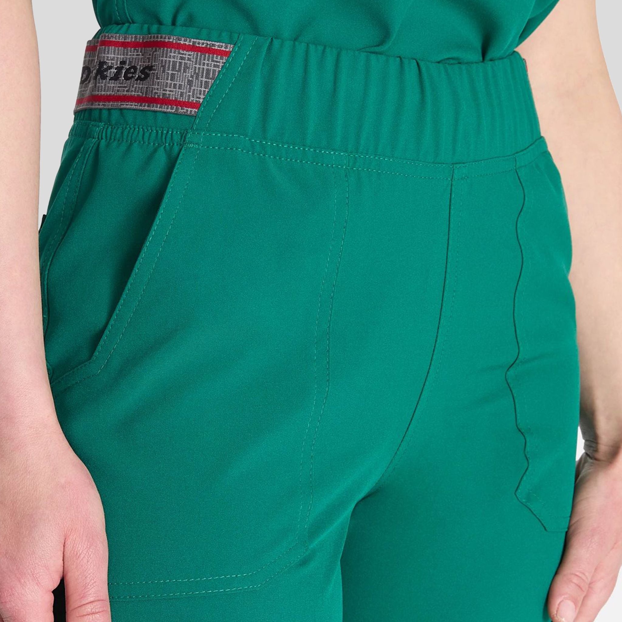 Women's Mid Rise Jogger Scrub Pant | Hunter