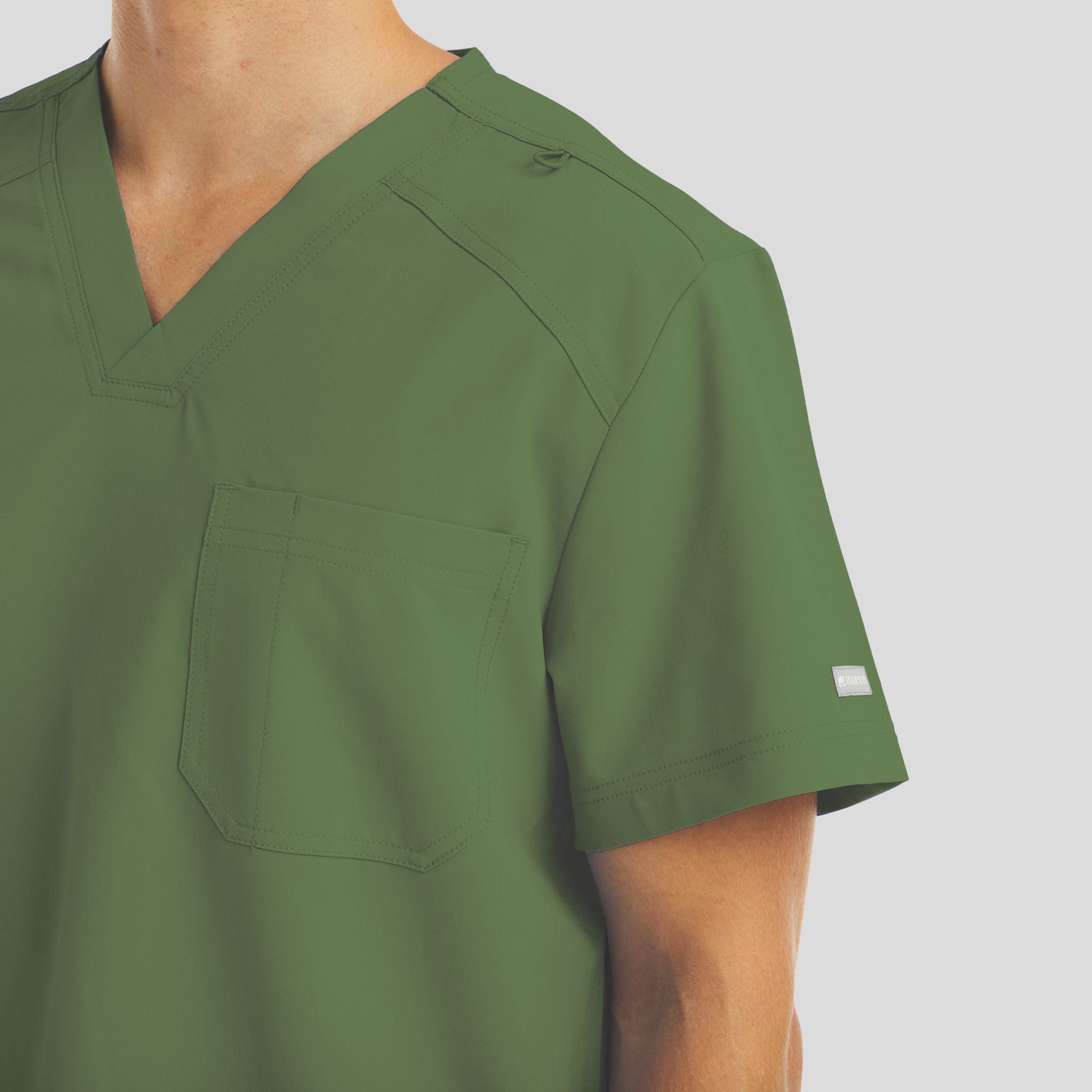 Maevn_Momentum_5801_olive_detail