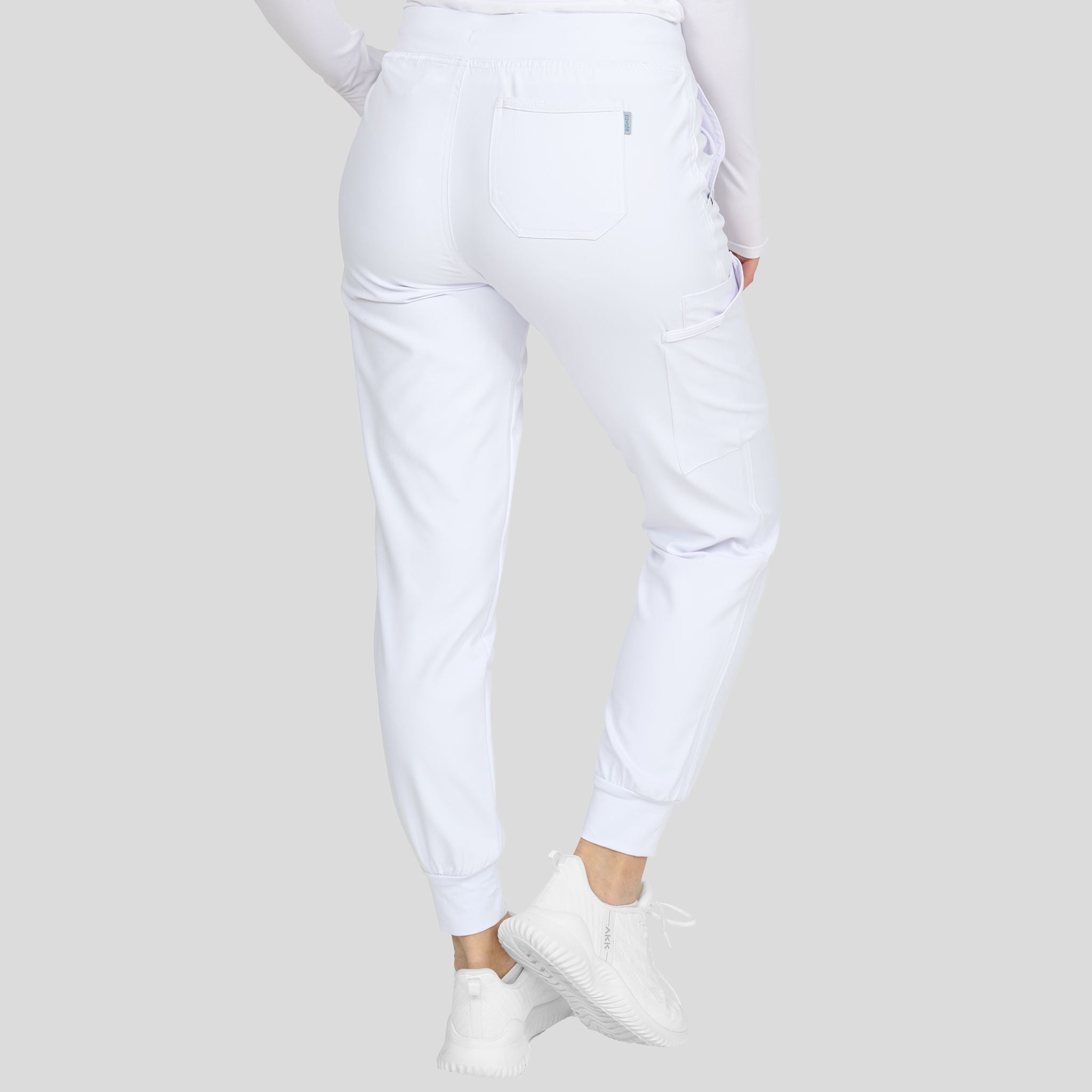 Refined Jogger Pant | White