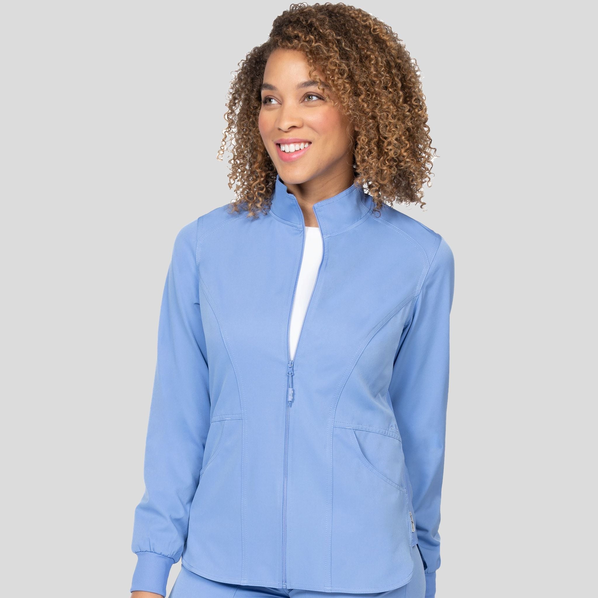 Zavate_AvaTherese_2022_ciel_front