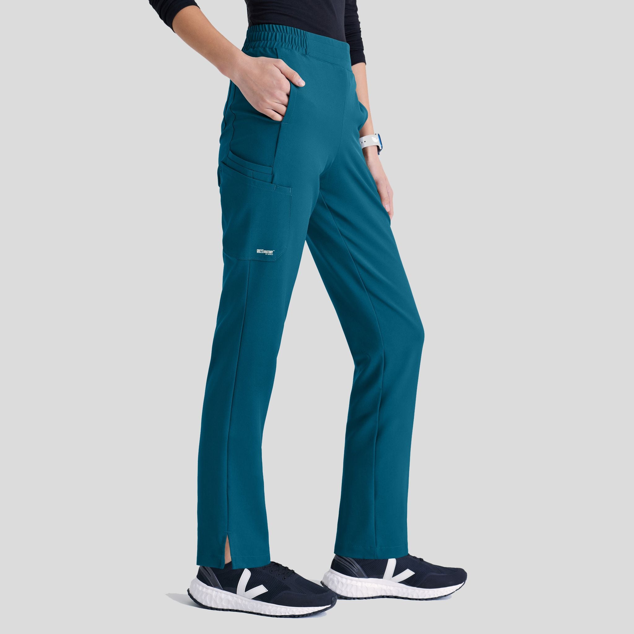 BARCO_GREYSANATOMY_EVOLVE_GSSP627_BAHAMA_RIGHT