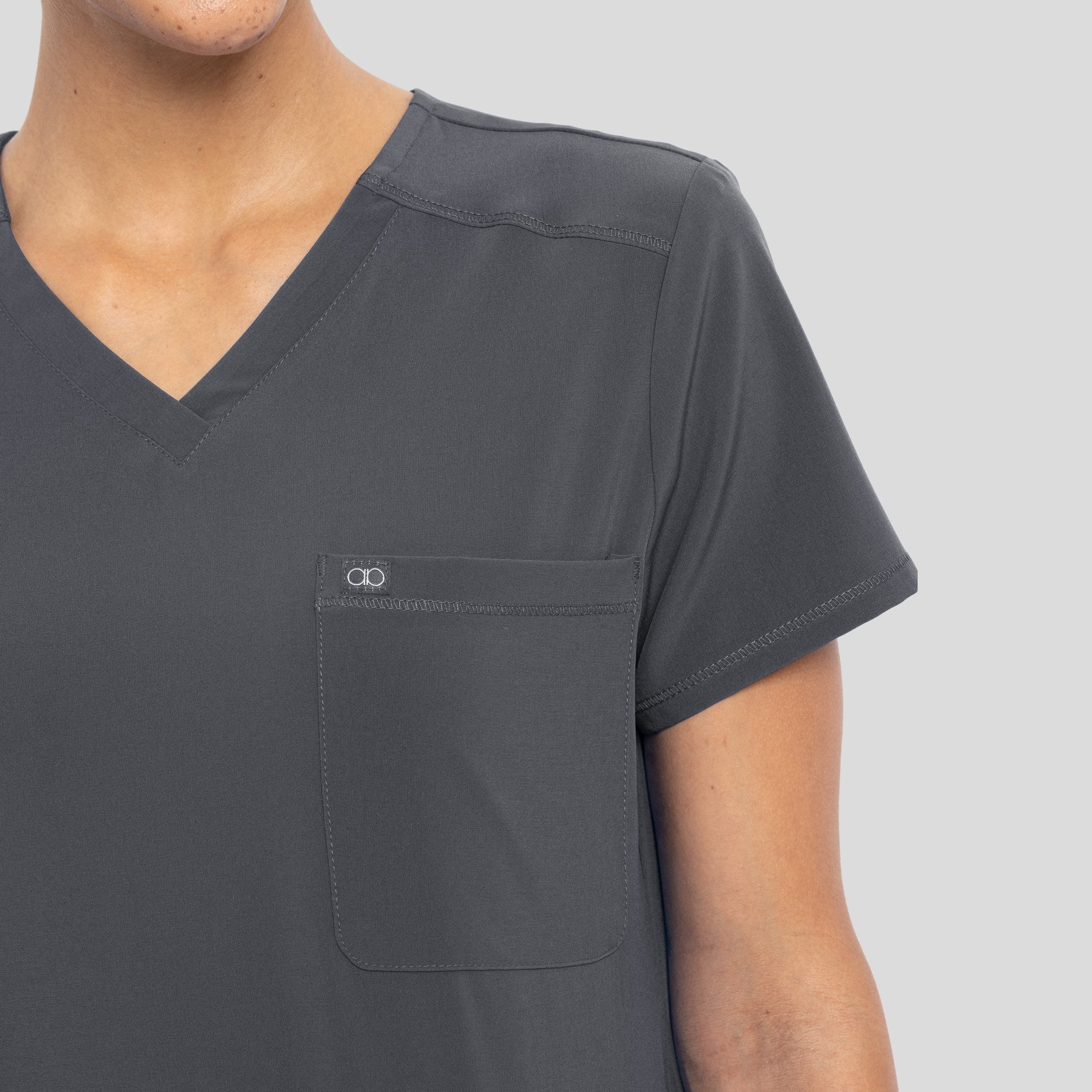 CKA_690_Pewter_Detail