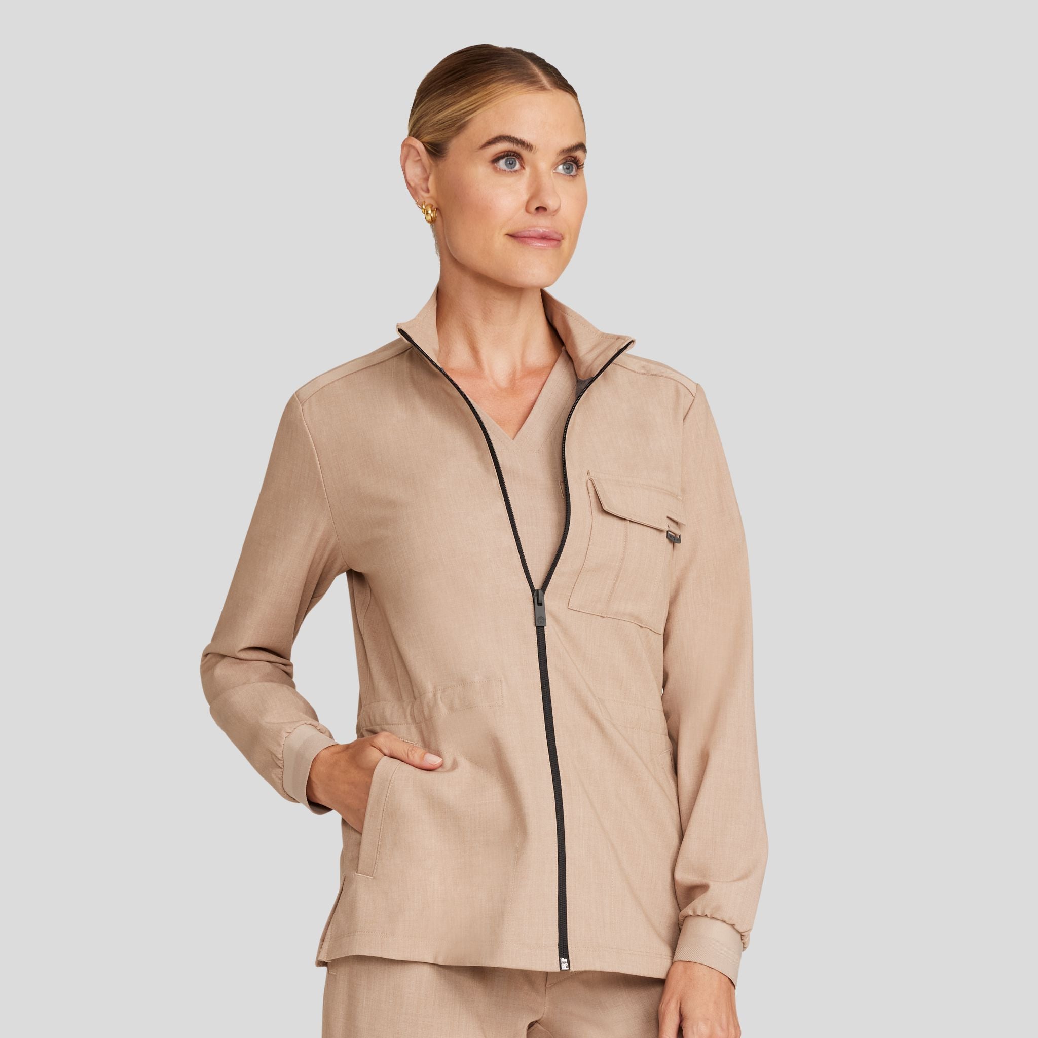 Women's Brooks Utility Scrub Jacket | Desert Taupe