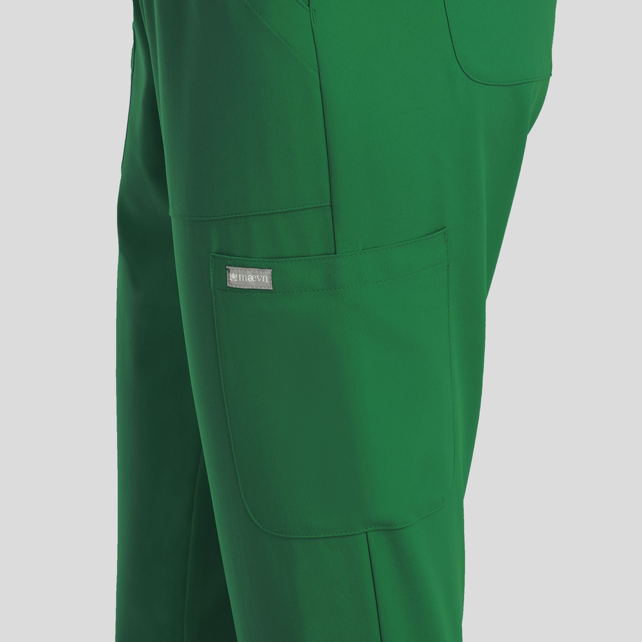 Maevn_Momentum_5091_hunter_detail