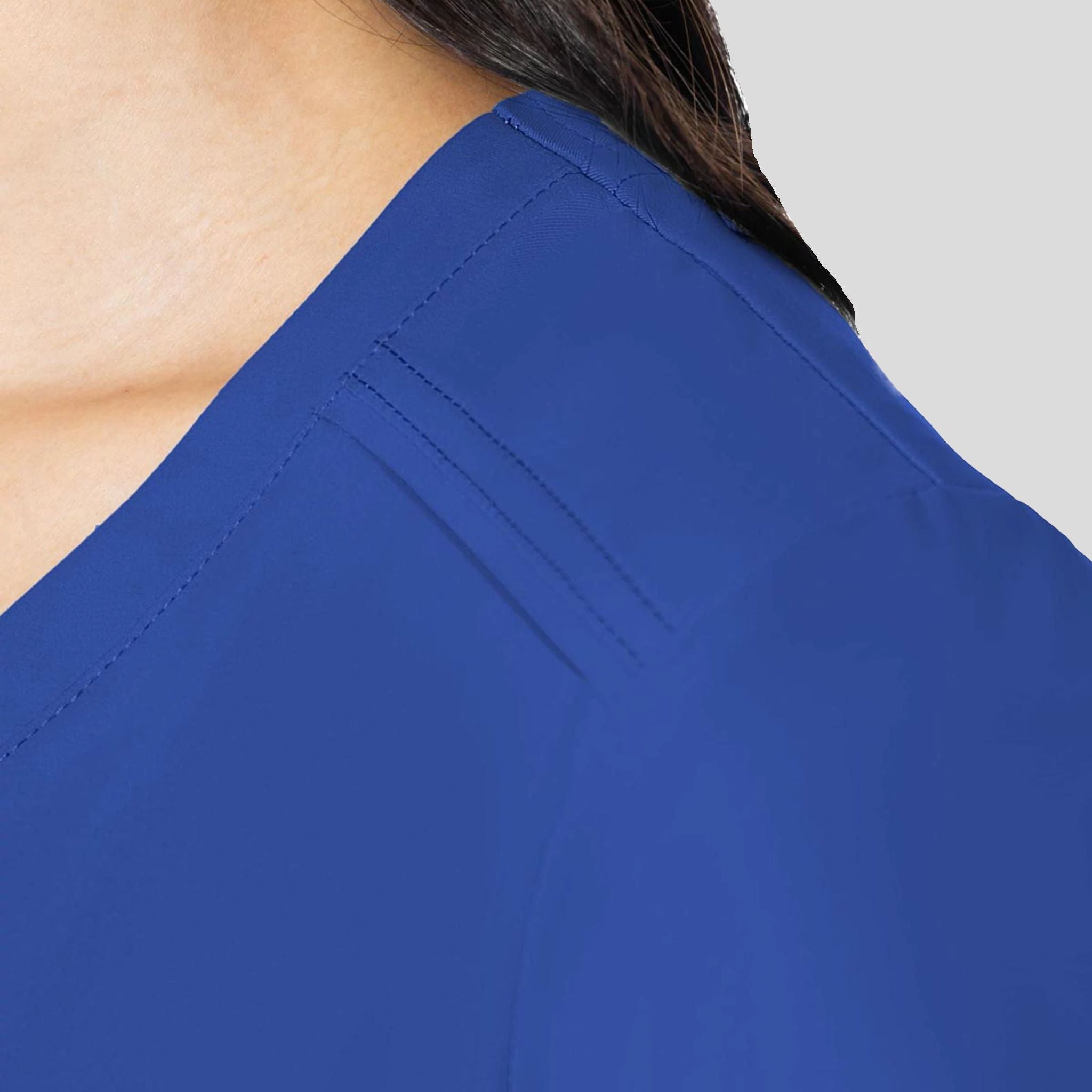 MedCouture_Insight_MC2411_royal_detail2